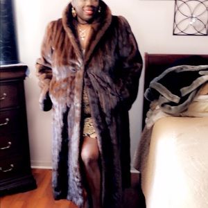 Beautiful ADOLFO mink coat